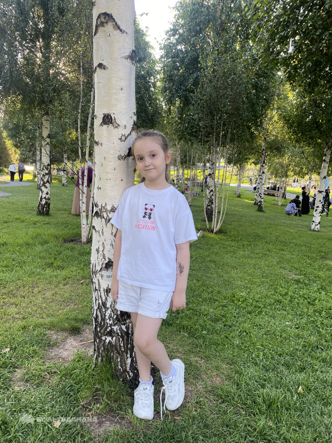 Попова  Виктория