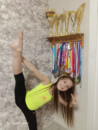 Титова Настя