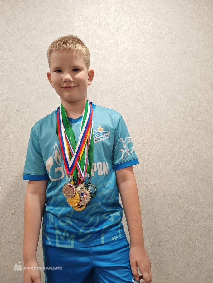 Строев  Дмитрий 