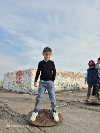 Сахарнов Миша